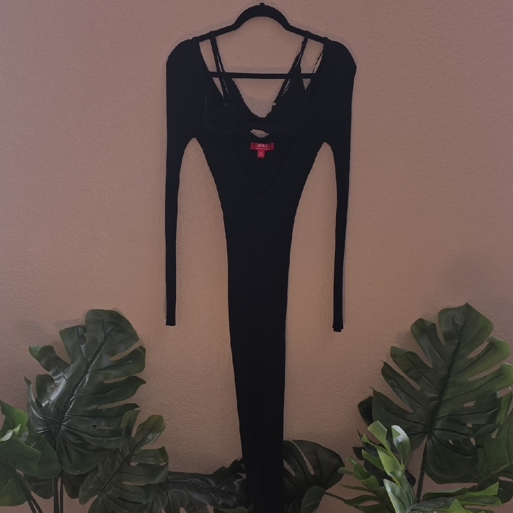 Hera Collection Black Strappy Top